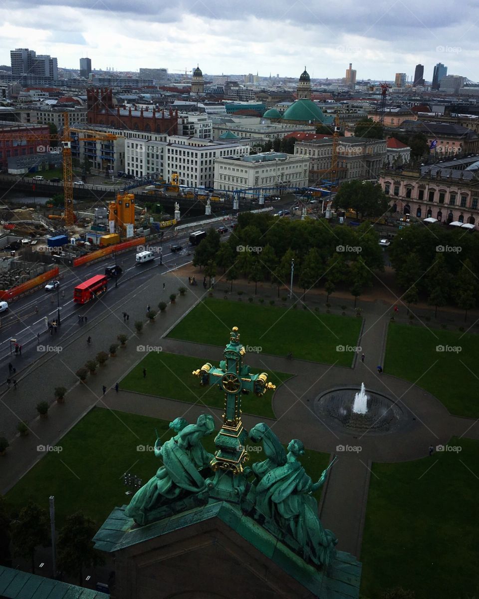 A cross high above Berlin 