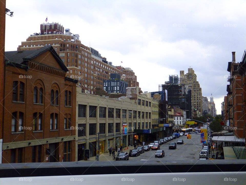 NEW YORK CITY HIGH LINE PARK BRIDGE OVER STREET