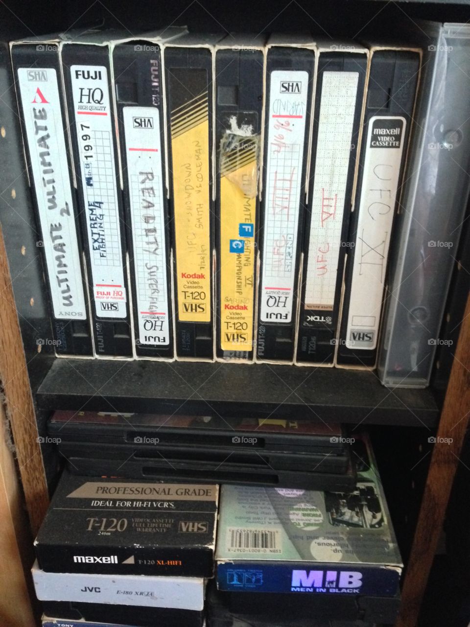 Old School 

Published by:
HappyBrownMonkey 