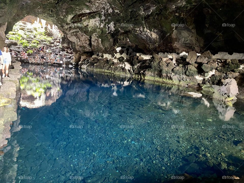 The arch of the blue lake