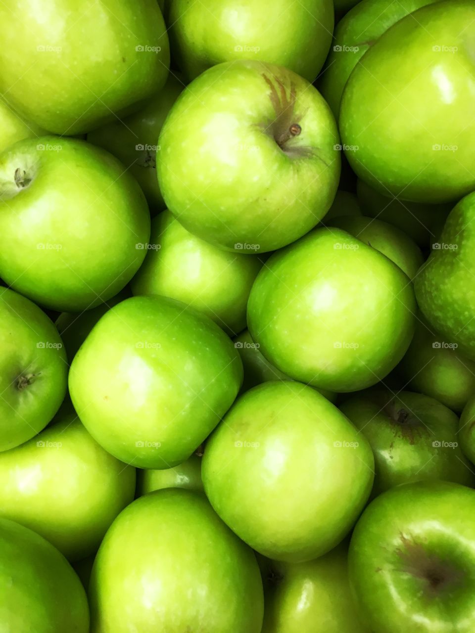 Green apples

