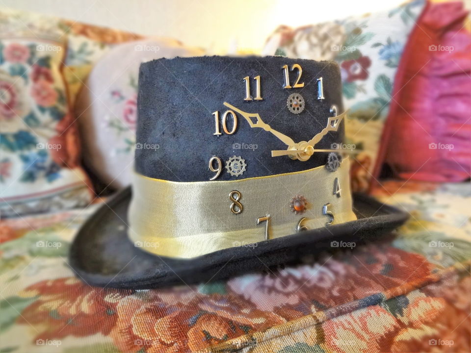Steampunk clock hat 