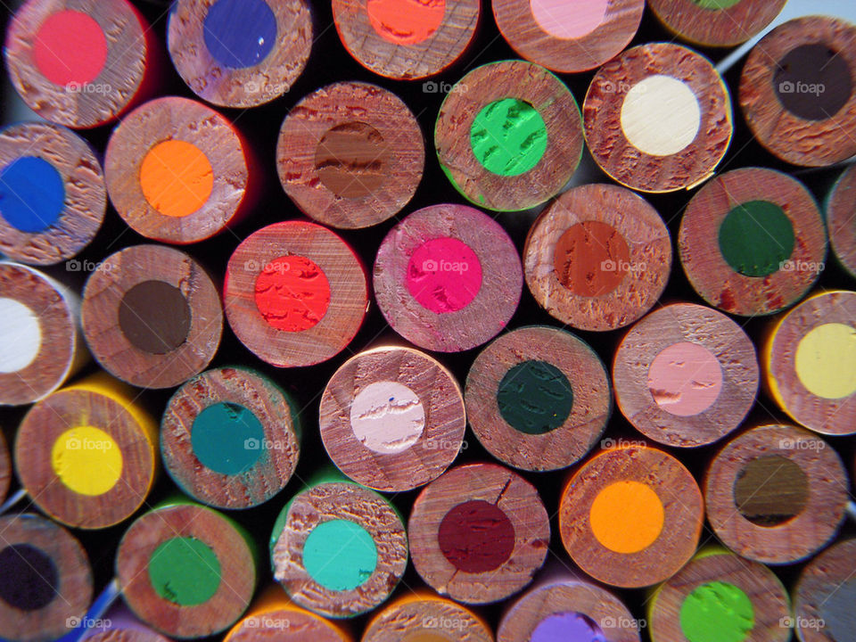 color circles round pencils by dslmac2