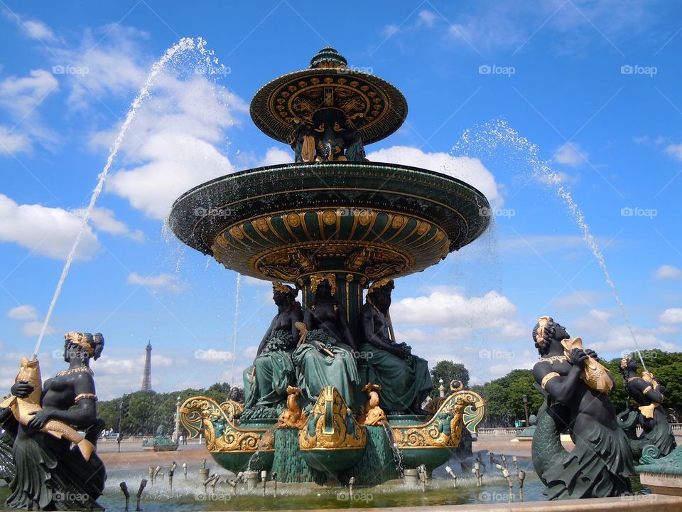 Fontaine fed Mets, Place de la Concorde, Paris 