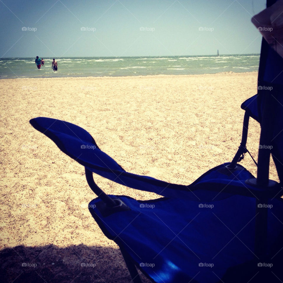 beach chair sand coast by escomedia