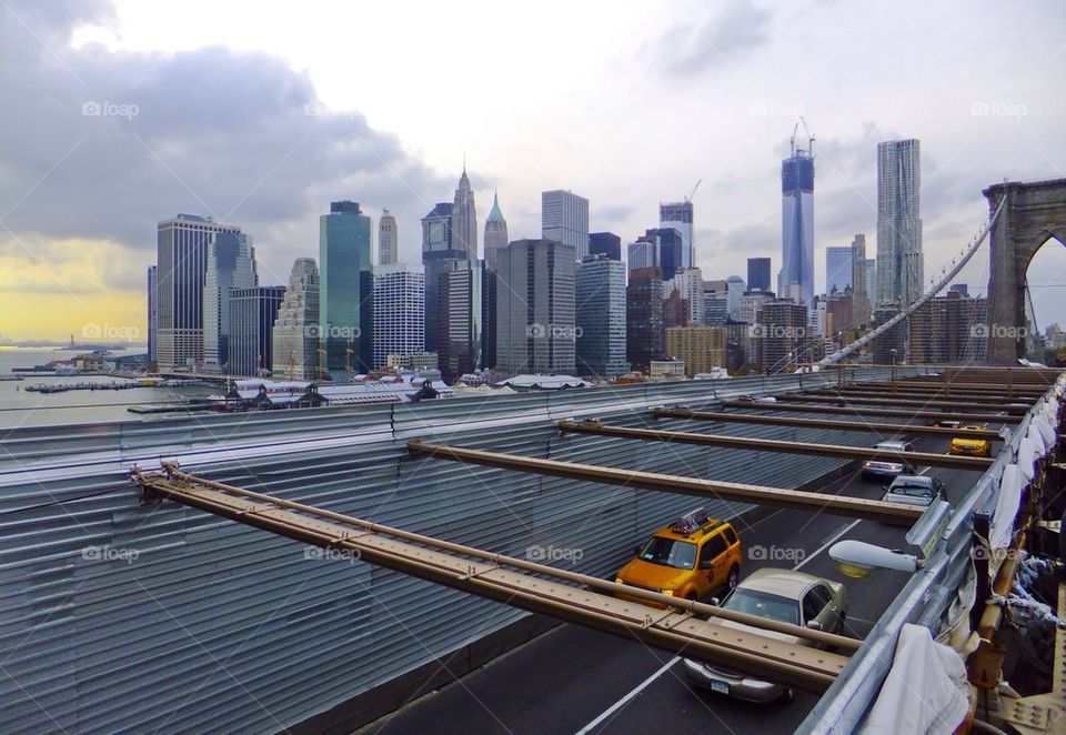 NEW YORK CITY BROOKLYN BRIDGE VIEW OF NYC