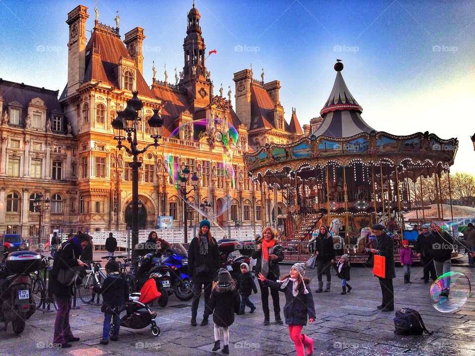 Paris preparing for Christmas 