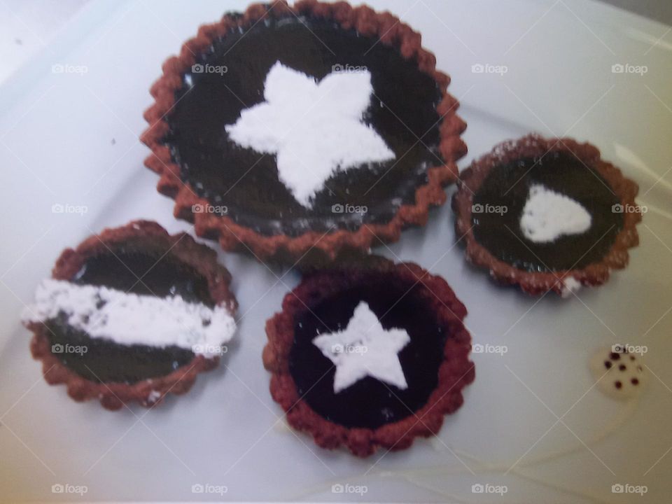 Bánh Tart nhân socola.