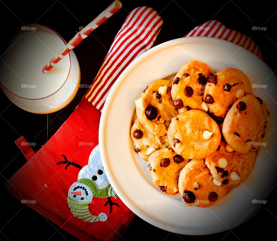 Holiday cookies and milk ready for Santa 