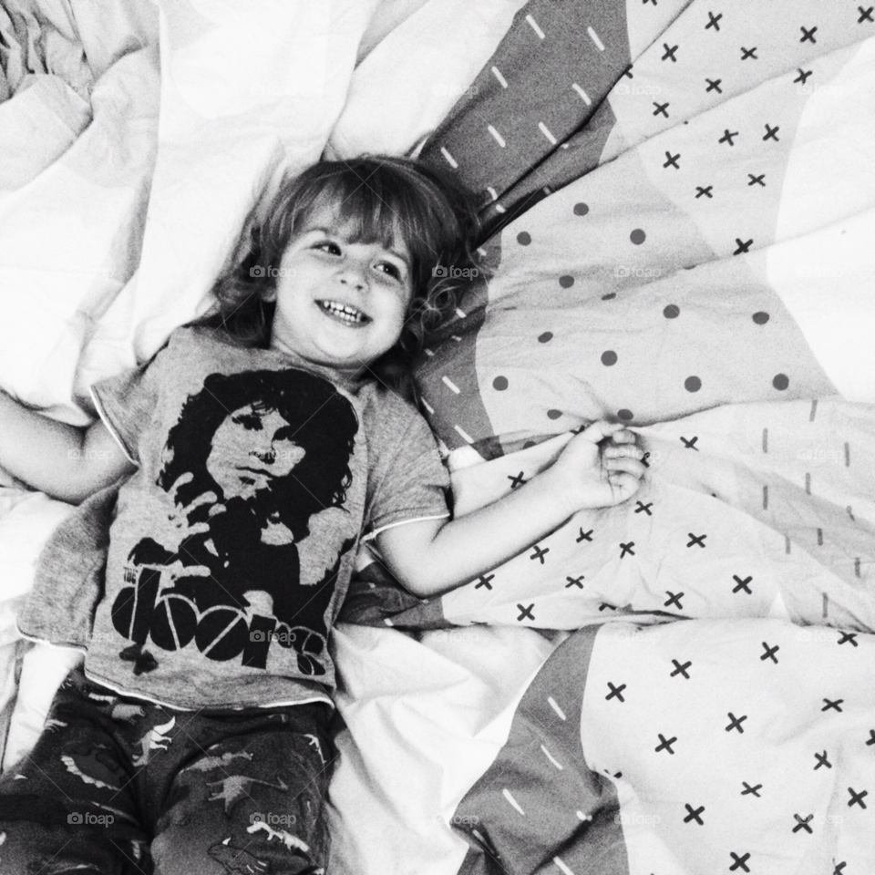 mission7 girl happy play by rauknrolla