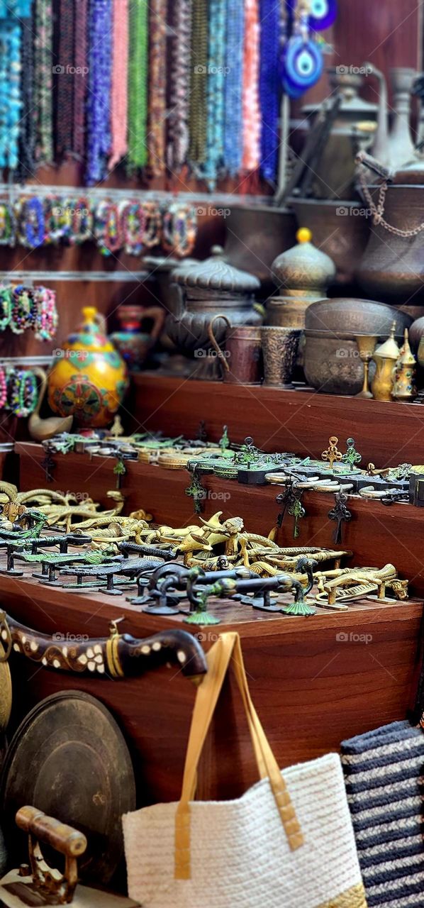 Here you can immerse yourself in the east and suddenly you will realize you're really in an Arab country after seeing the modernity, luxury, and modern eccentricities of downtown It is located below the Gold Souk, near dubai creek.