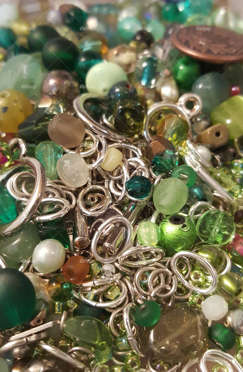 Beads for jewelry making