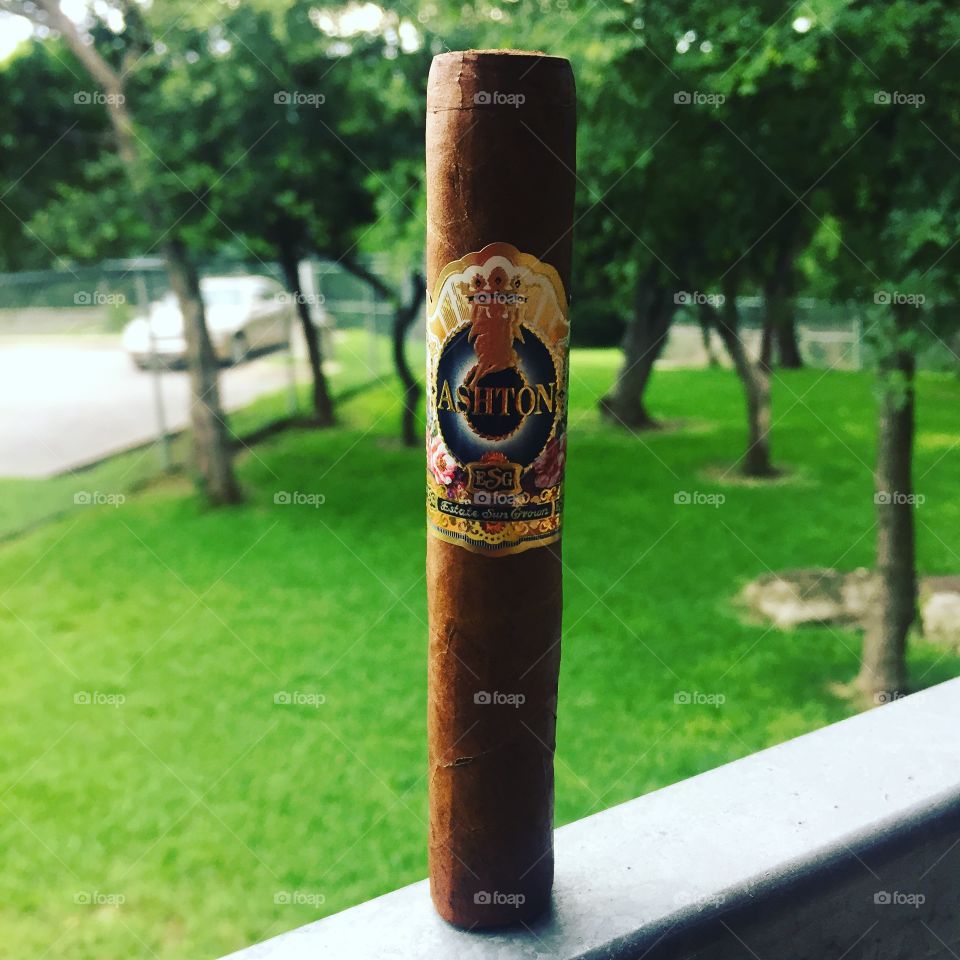 Cigar junkie