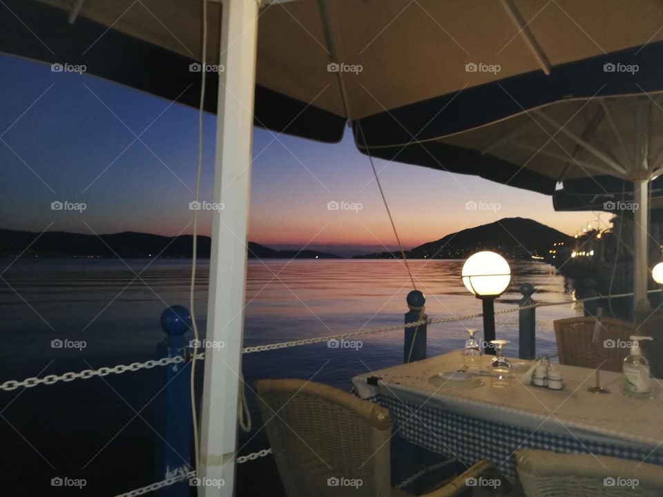 Sunset Salaminos seasid