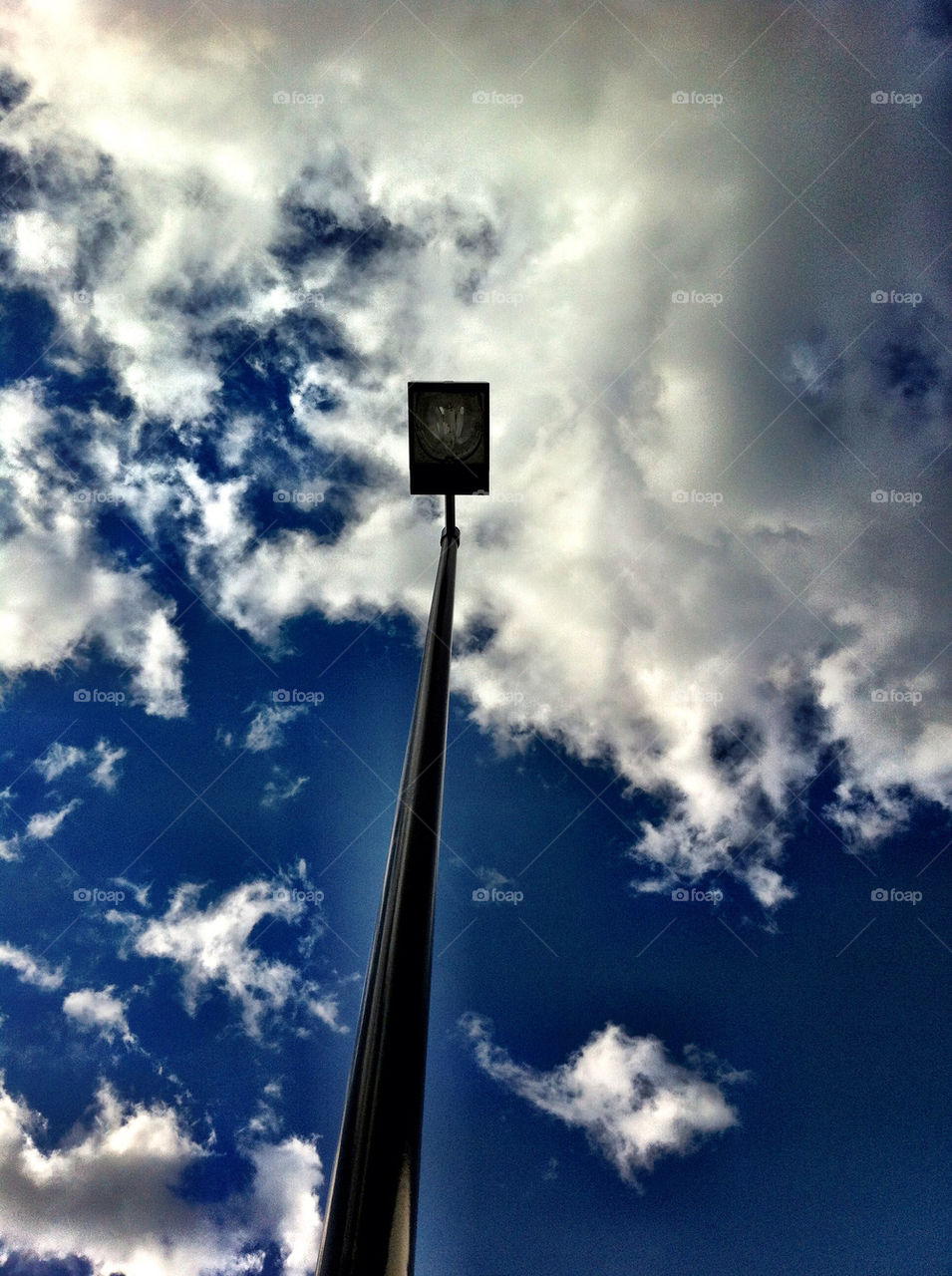 Lamppost among the clouds 