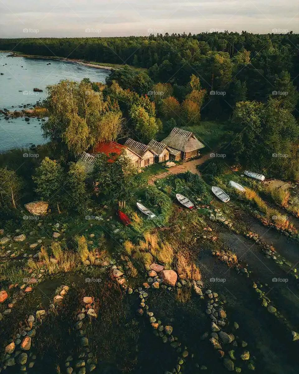 Glory be to God, the magnificent and picturesque view and the natural green trees are a view that is nothing more wonderful than it