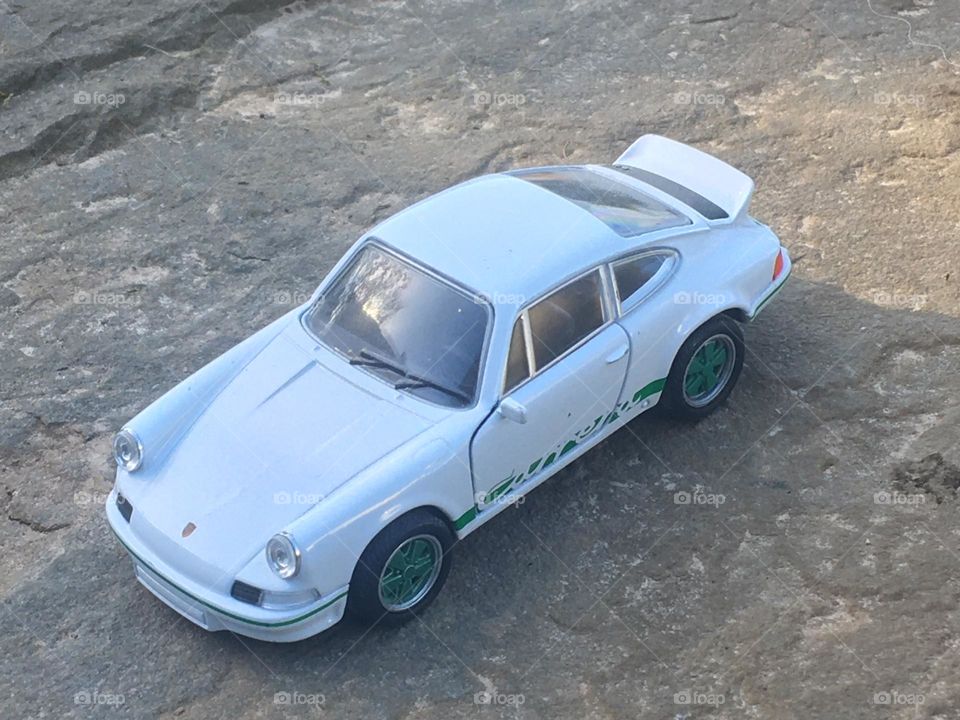 Porsche 911 Carrera RS model car