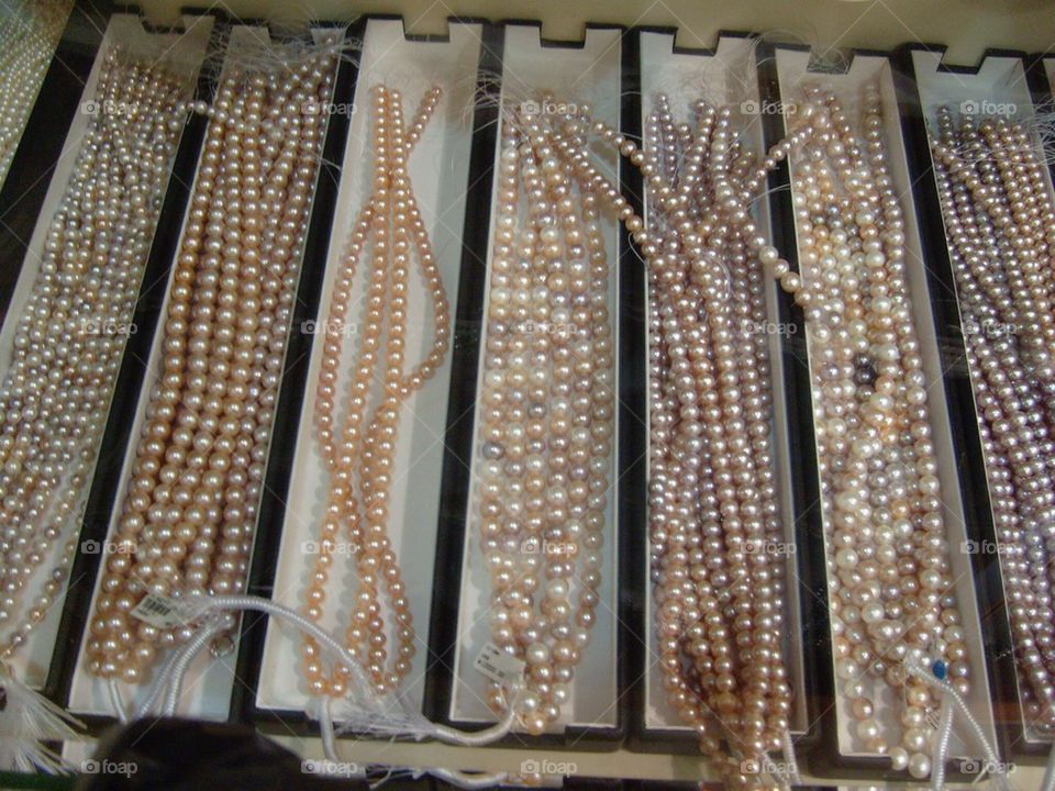 Cheap Pearl Necklaces in Beijing 