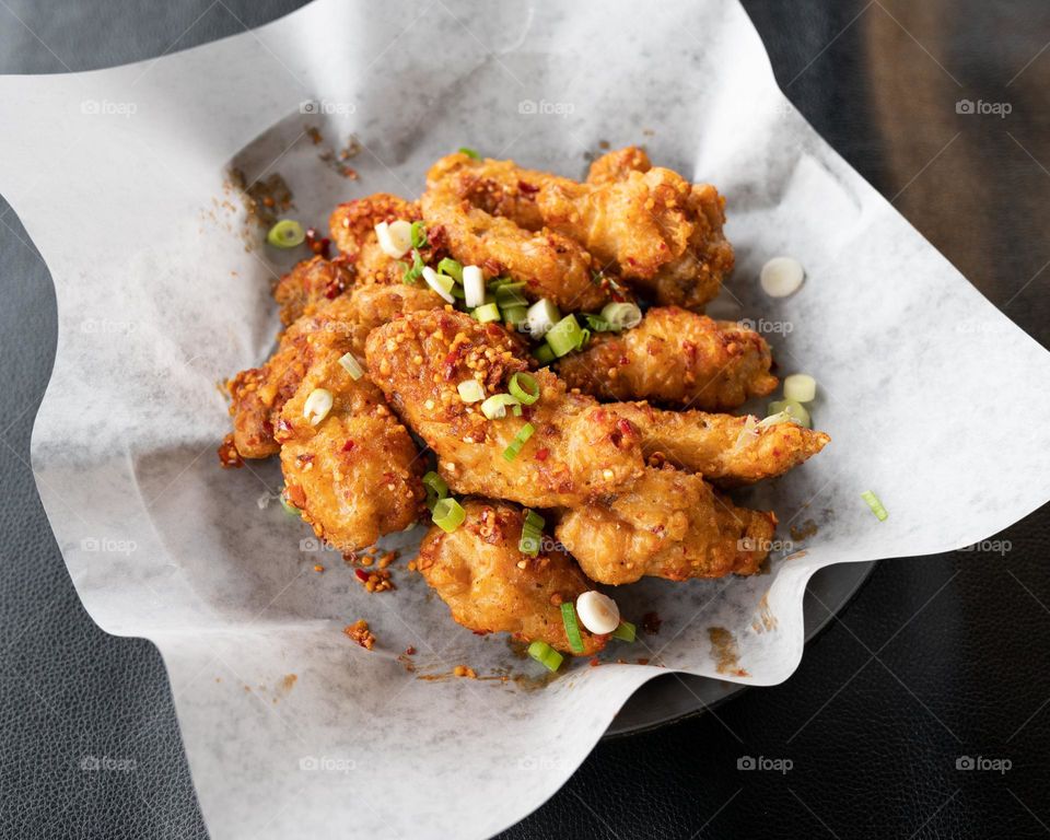 Delicious charcoal grilled chicken wings