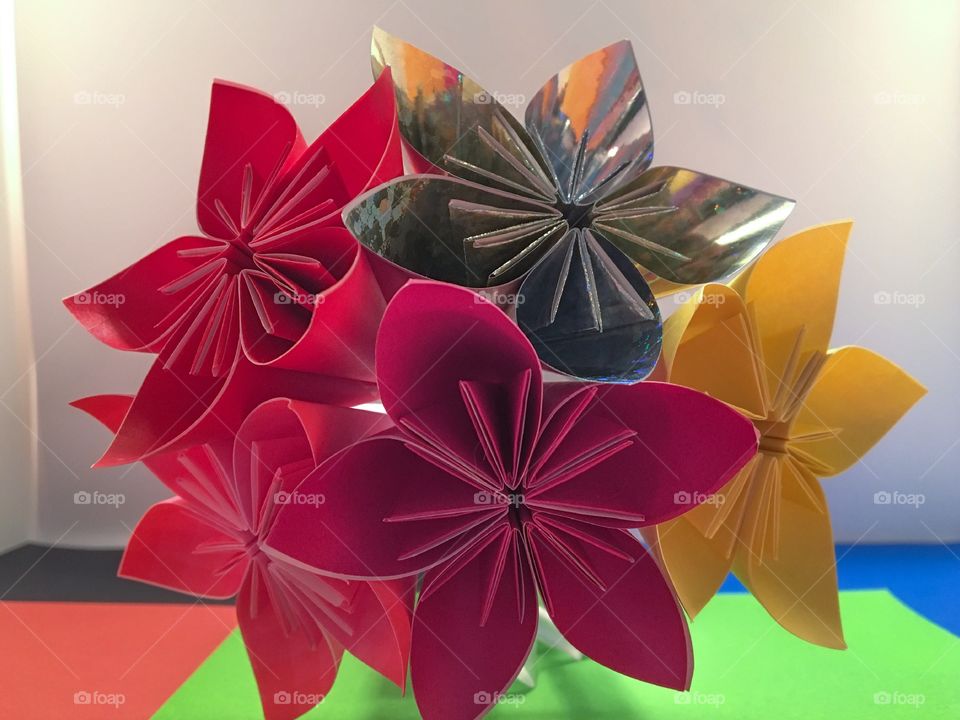 flores de papel
arte japonesa de dobrar papel
#origami #japan #colors