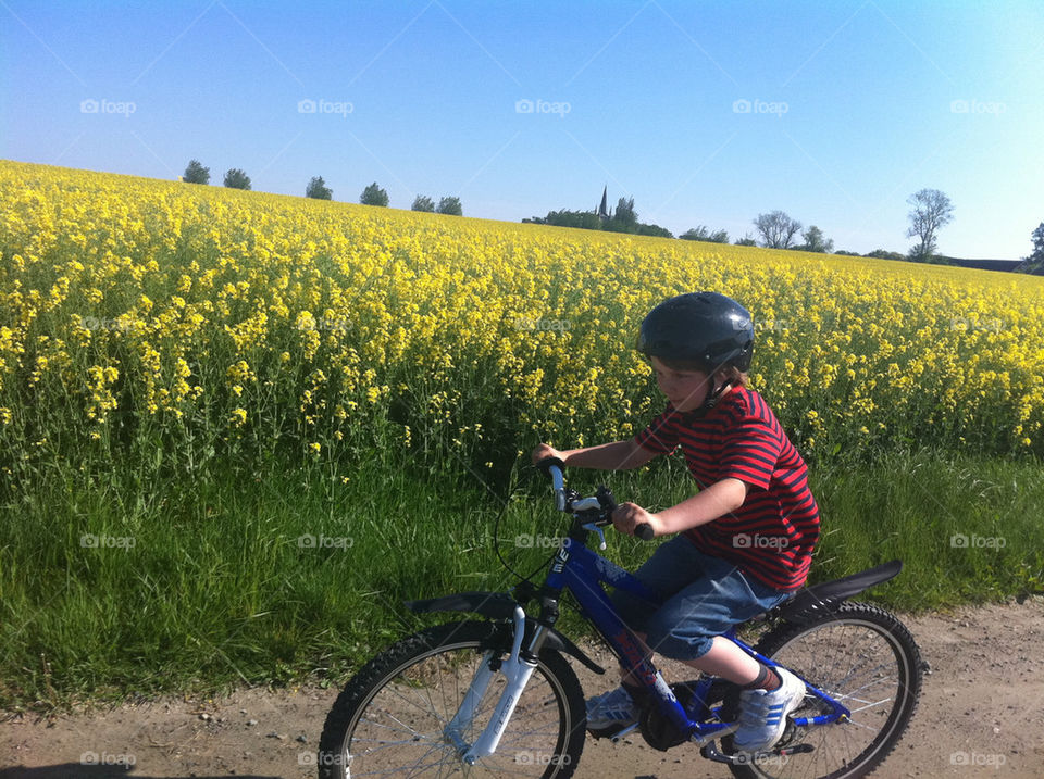 summer kid helmet cycle by valmal