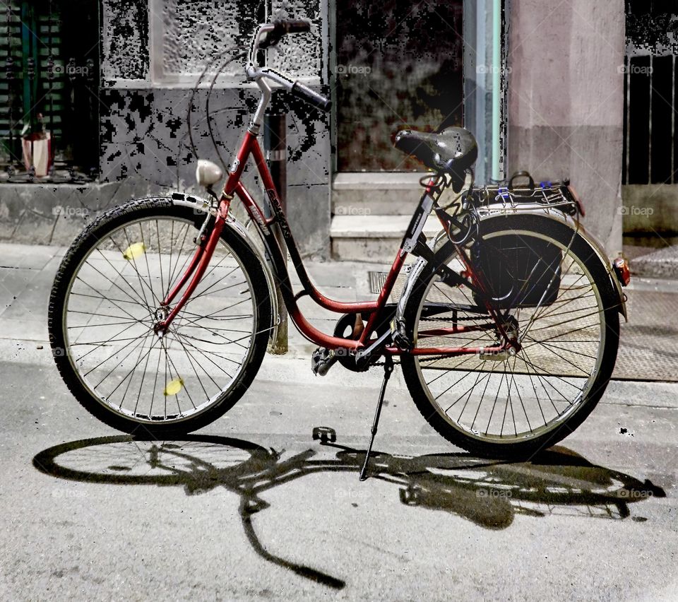 Bicycle shadow