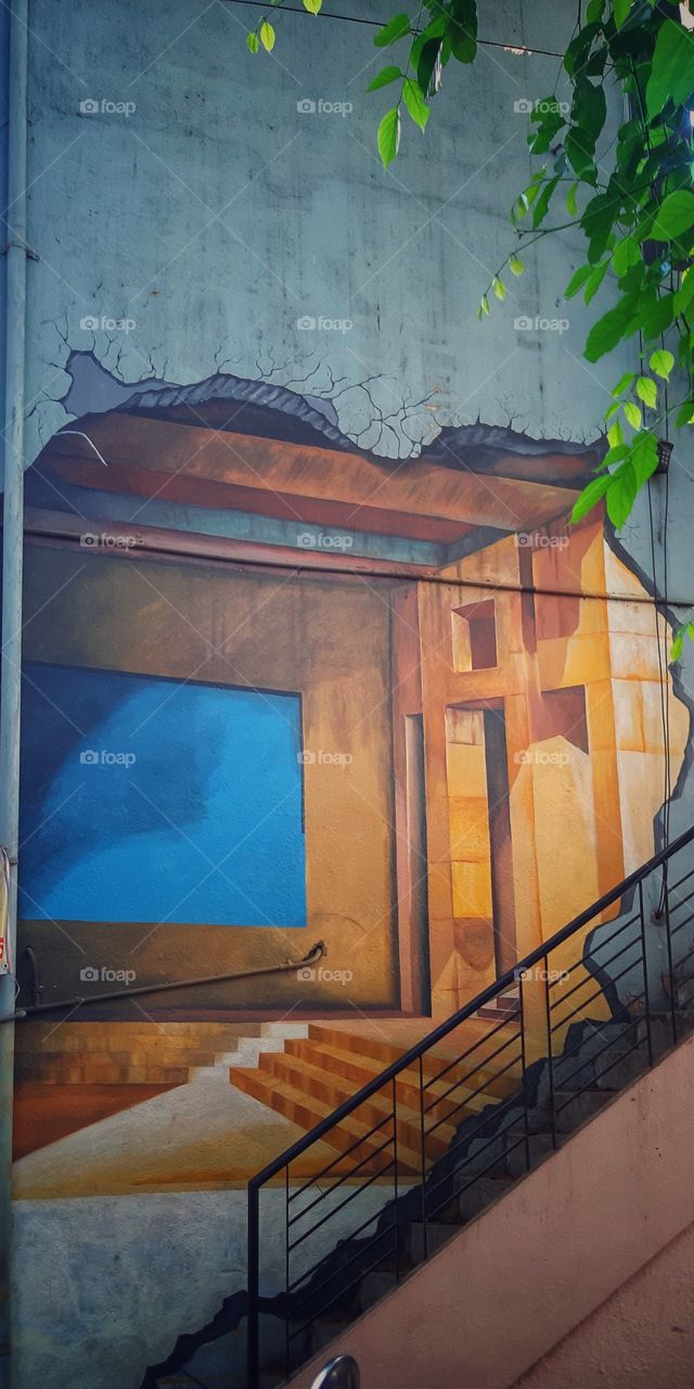 it's not original its wall art looking good