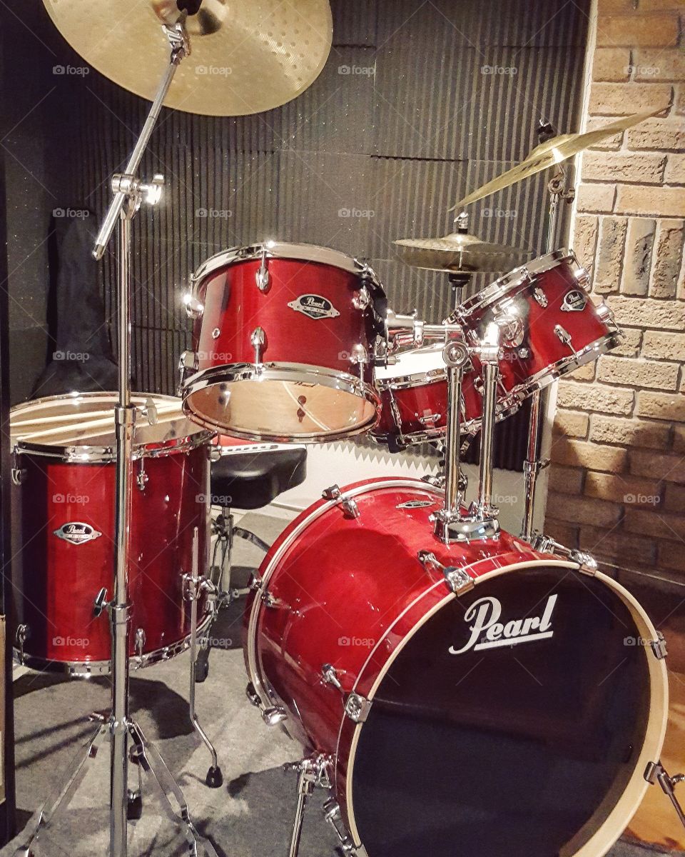 Pearl Export Red Drums Set