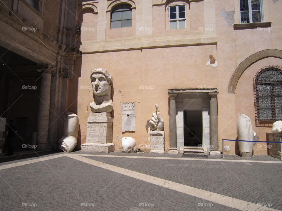 Musei Capitolini | Capitoline Museums, Roma, Italia. Fragments of colossal statue of Constantine II