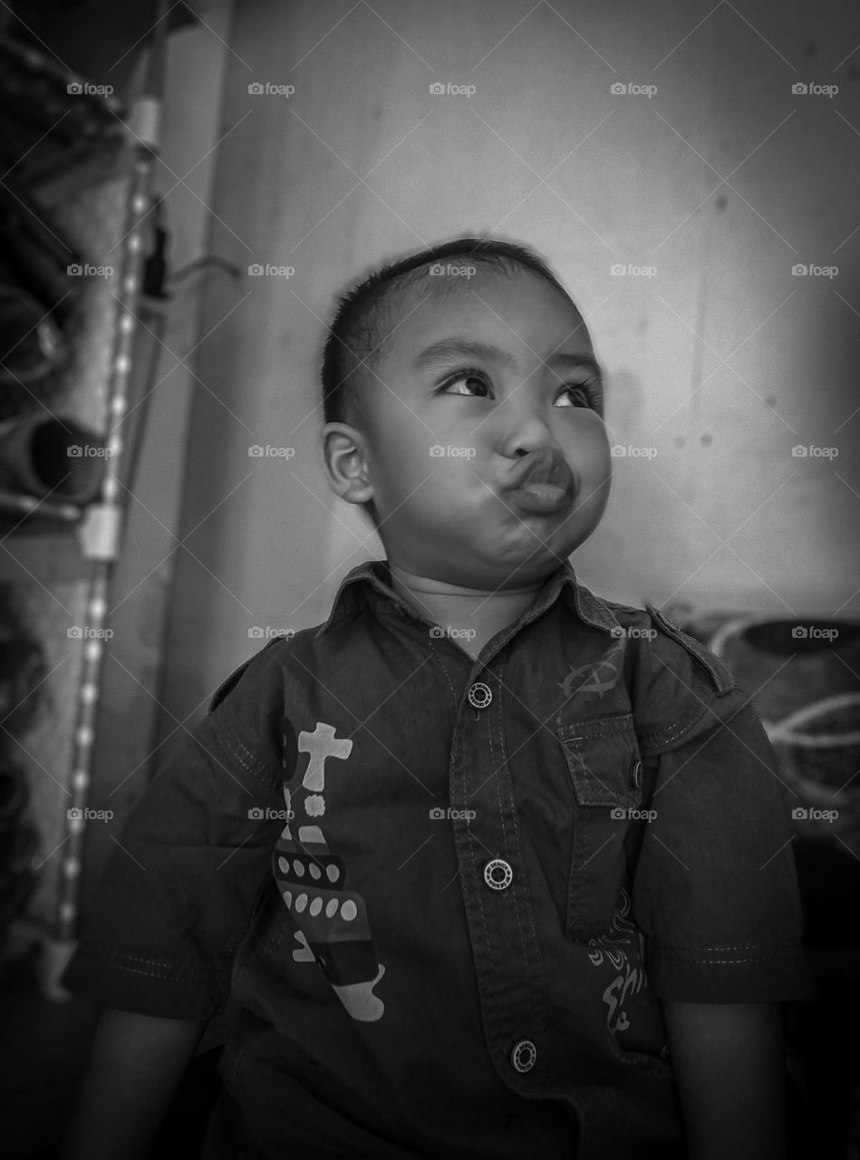 expression unable to eat