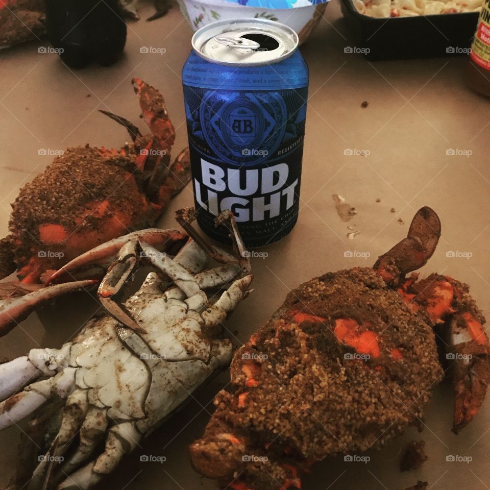 Baltimore’s favorite way to enjoy a Bud Light: with Maryland crabs.