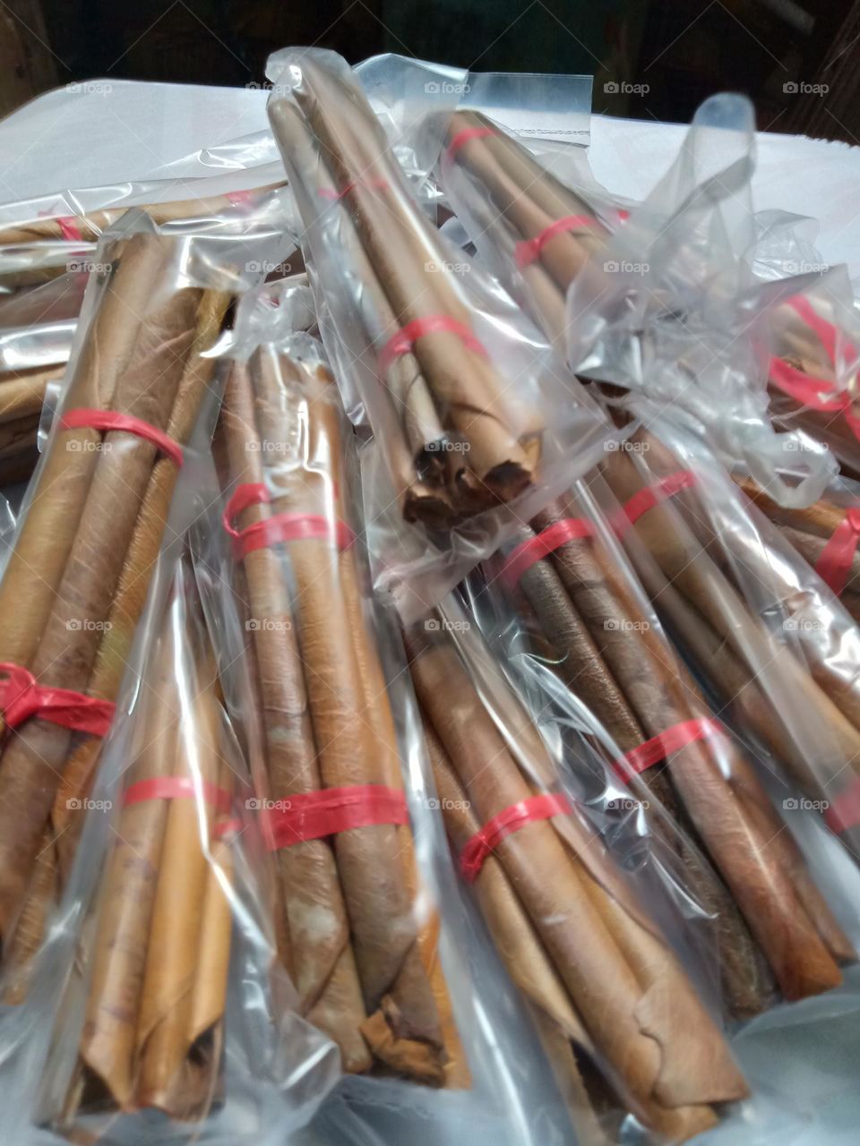 NATIVE DRIED LEAF TOBACCO, CALLED LOMBOY,, SUBSTITUTE FOR COMMERCIAL CIGARETTE