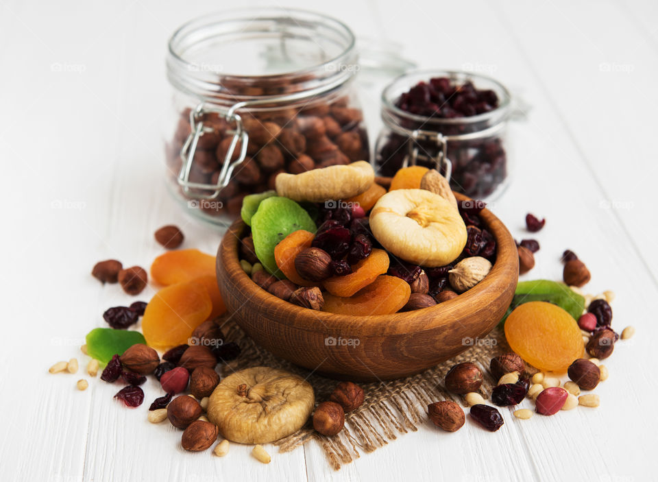 Dried fruits 