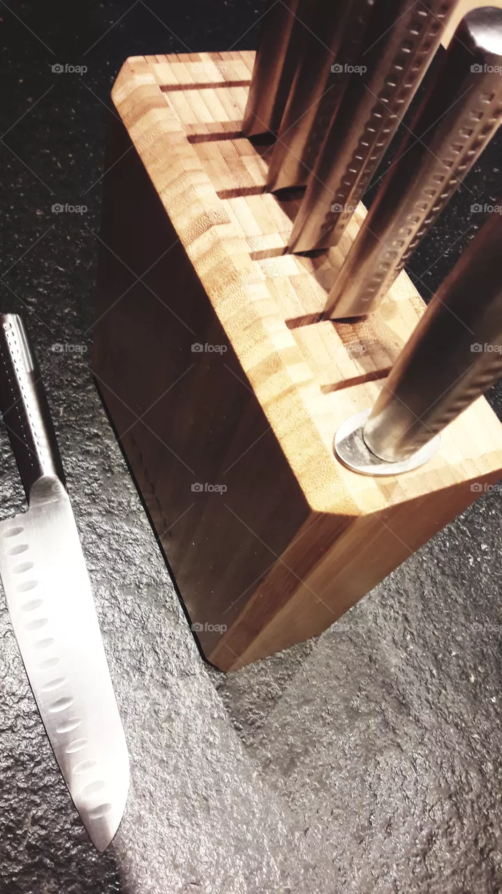knives