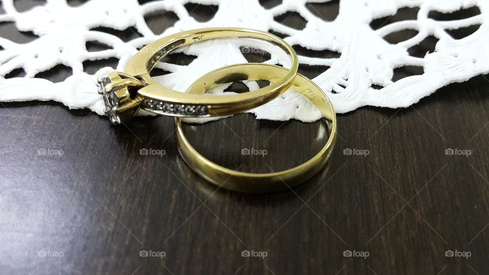 wedding rings,