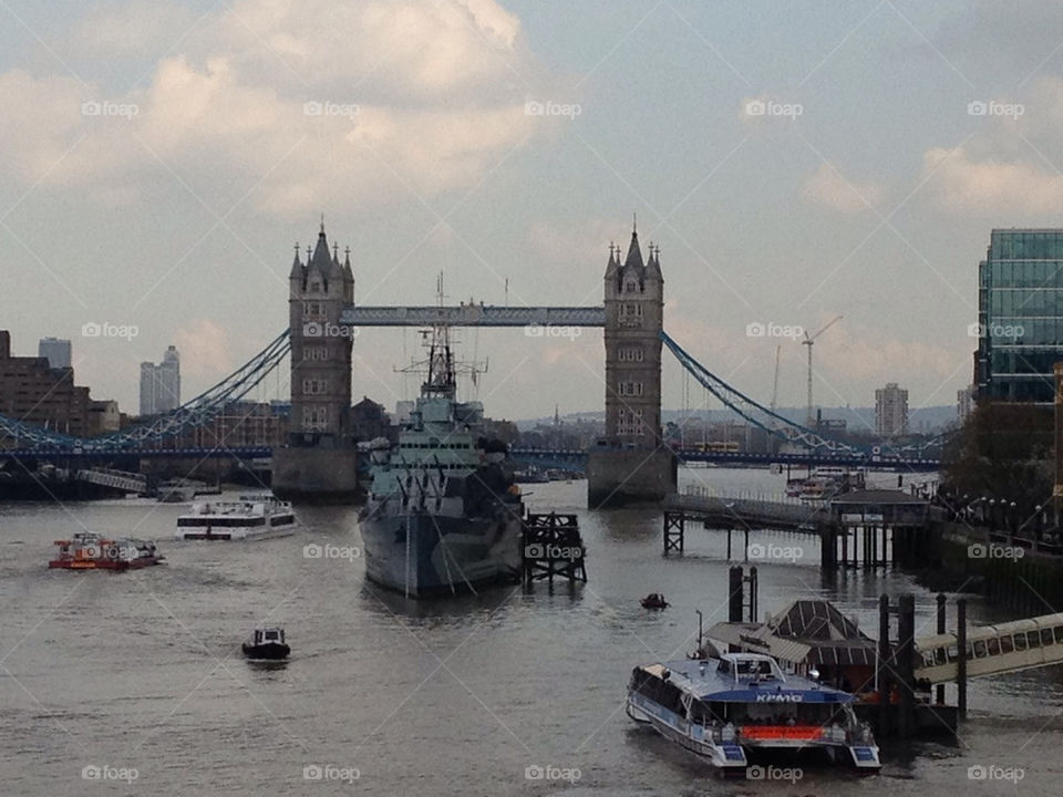 city london river thames by perfexeon