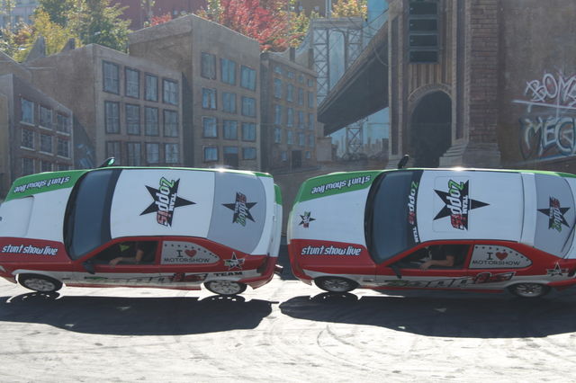 cars on tuo wheels