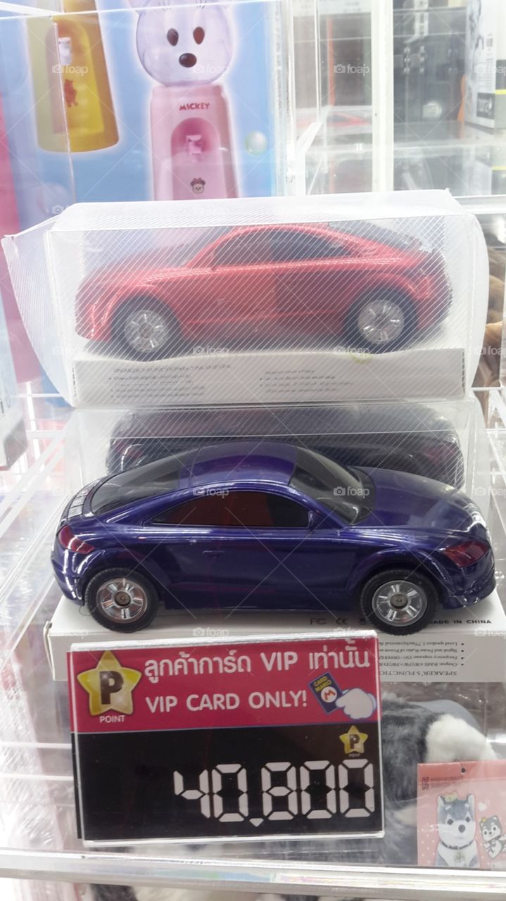 AUDI TT , Toy Car that I want to buy it . It’s being shown at Arcade Game Center 🚗🚕🚓