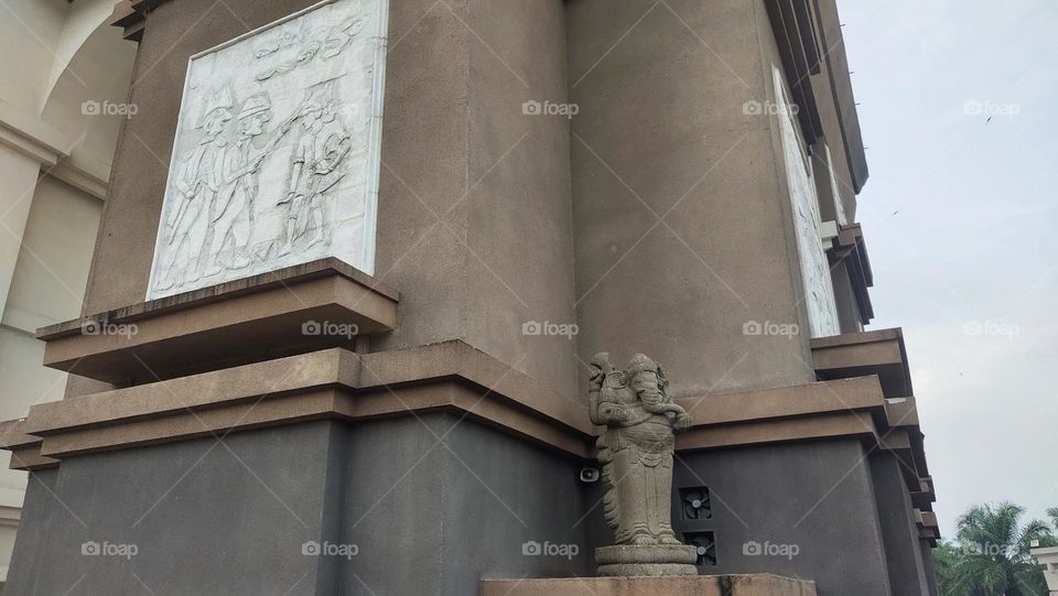 sudut simpang lima gumul