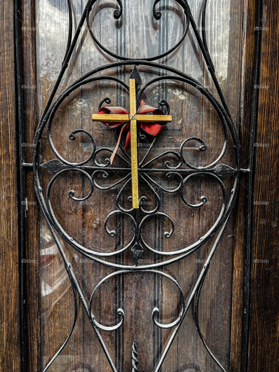 Door with cross