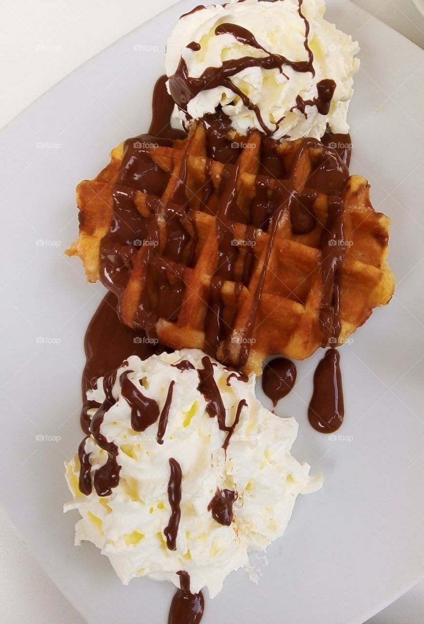 Bафля со сливками