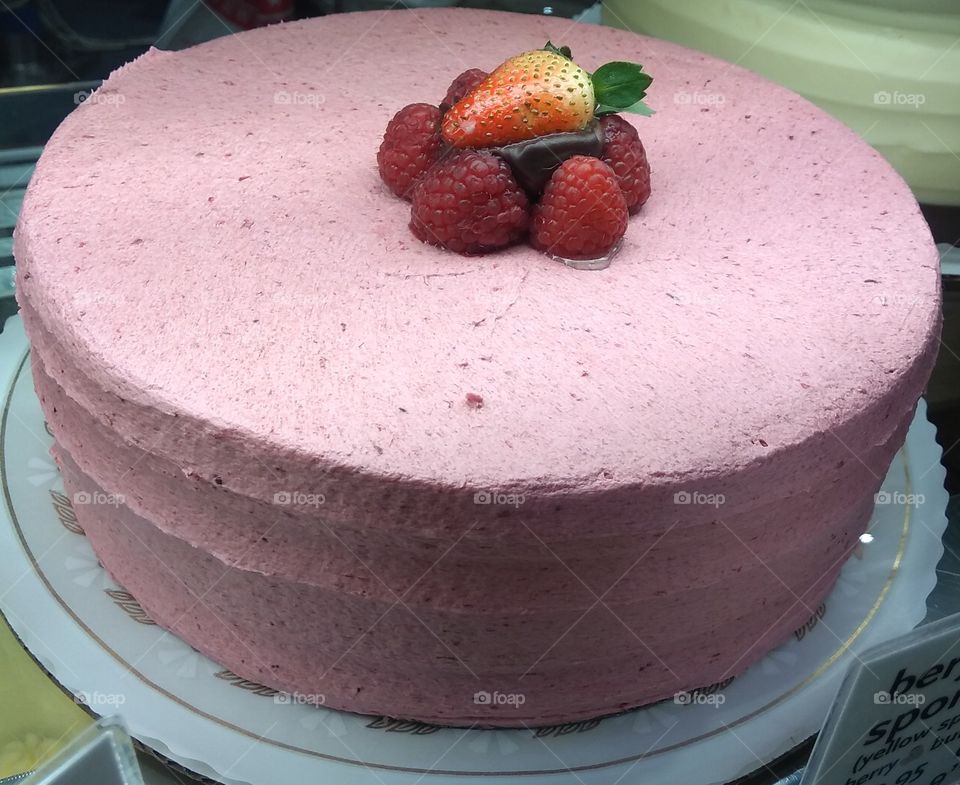 Berry Cake