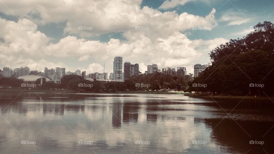 São Paulo lake mirror 
