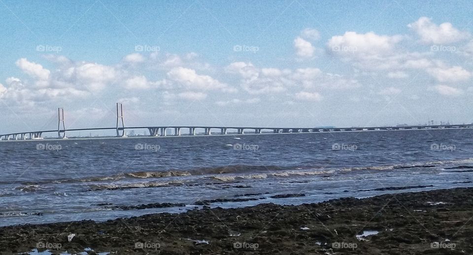 jembatan internasional suramadu