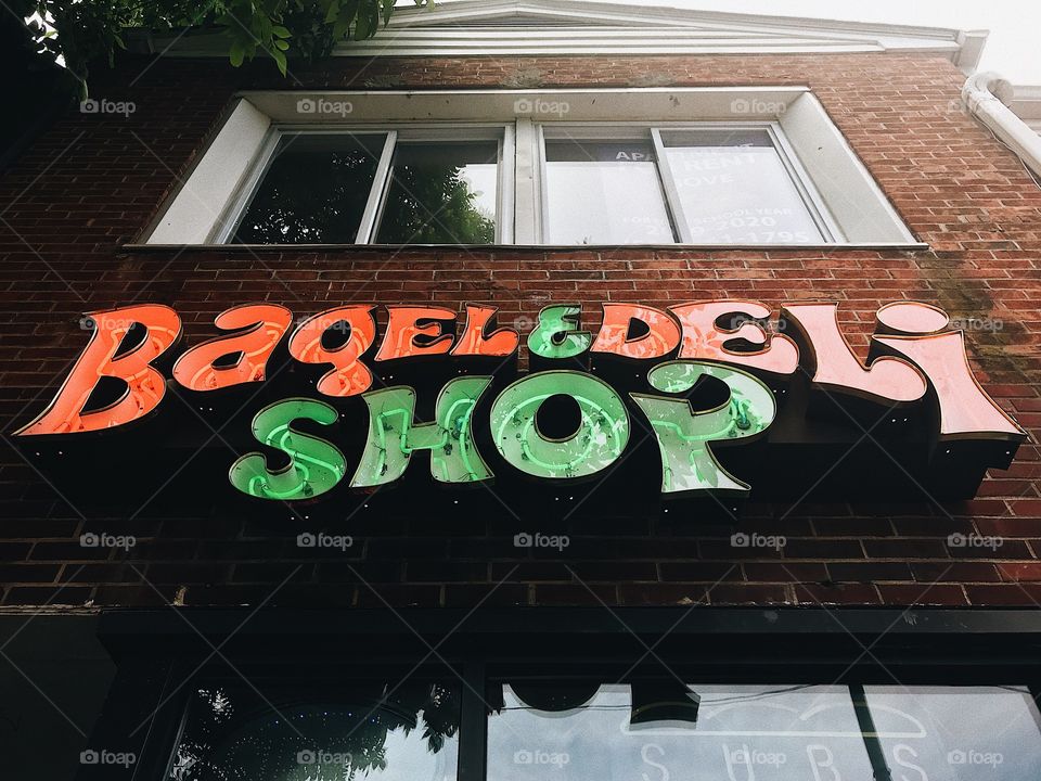 Hipster/Mom & Pop Bagel Shop