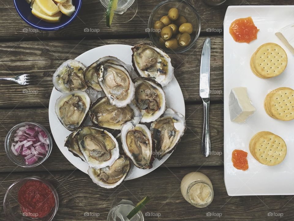 Raw Oyster Dinner