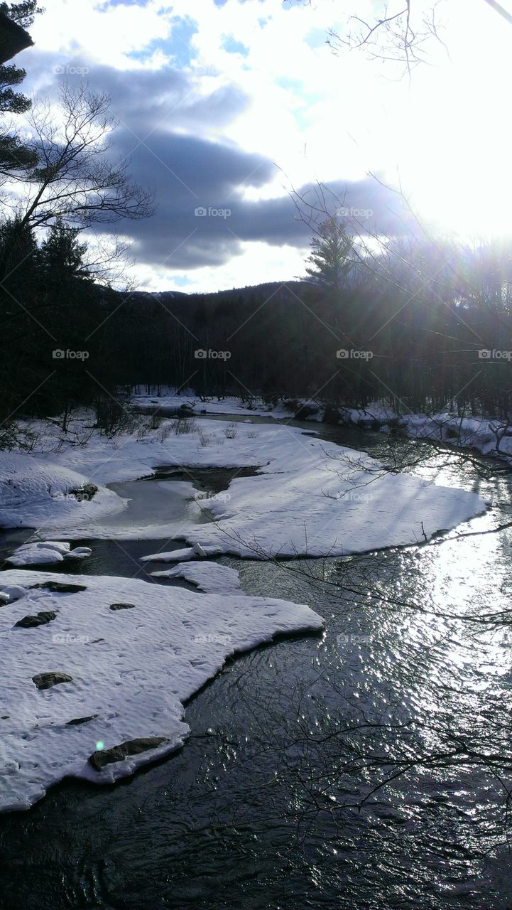 Maine melting stream