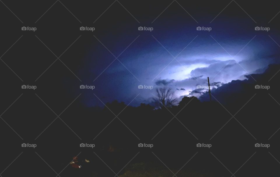 storm.moving in at night