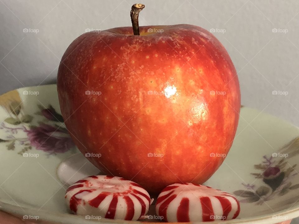 Apples and peppermints