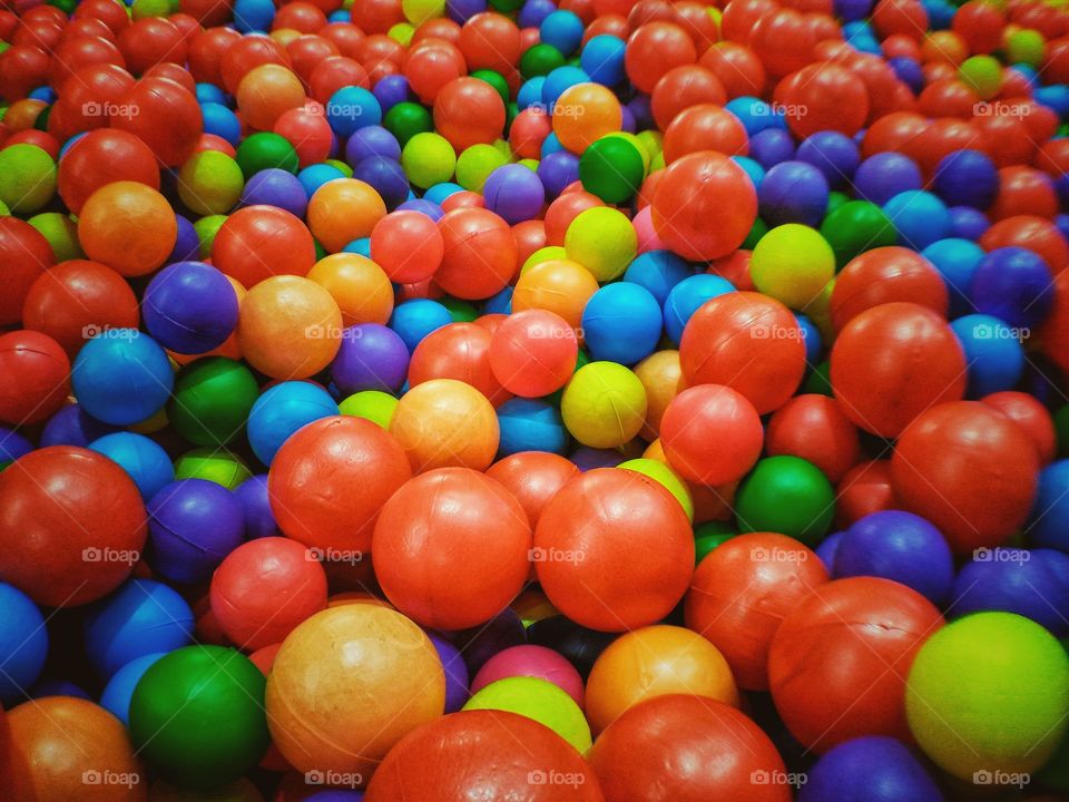 Colorful plastic balls for kids bathing